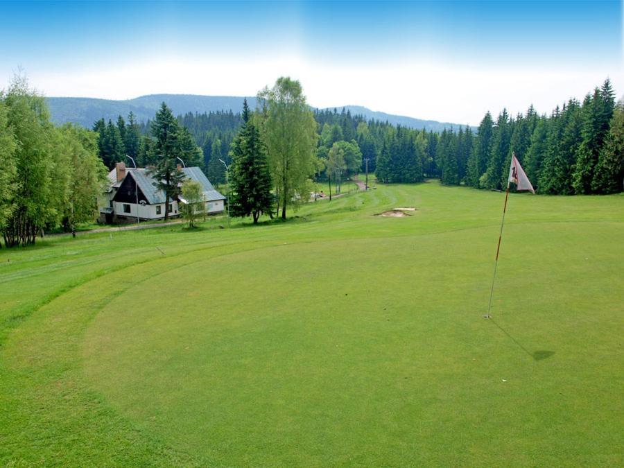 Hotel Anna Harrachov Exteriör bild